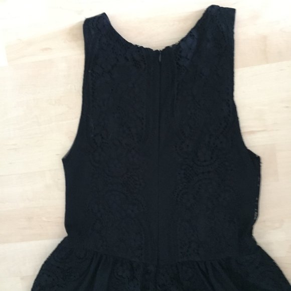 For Love & Lemons Black Blue Bell Lace Romper Sz Small - Picture 6 of 8